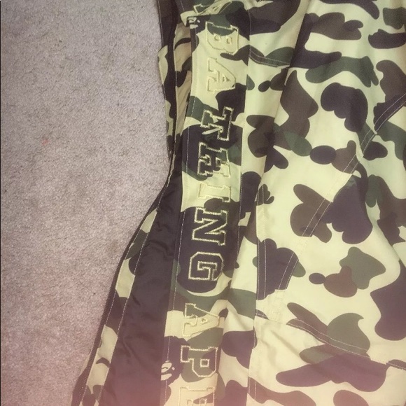 BAPE shark snowboarding jacket - Picture 4 of 8